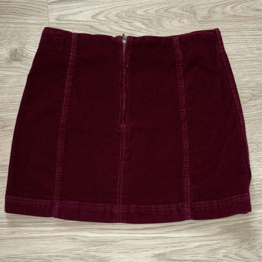 Velvet Ribbed Skirt - Picture 4 of 8